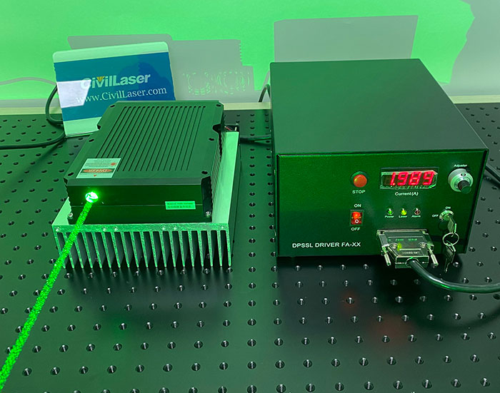Powerful Lab Laser 520nm 40W Green Semiconductor Laser System For Scientific Research